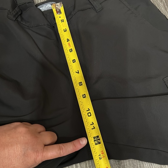 Lee Cargo Shorts Men’s Size 33 Lightweight Flat Front Polyester 10.5” Inseam - Picture 9 of 12